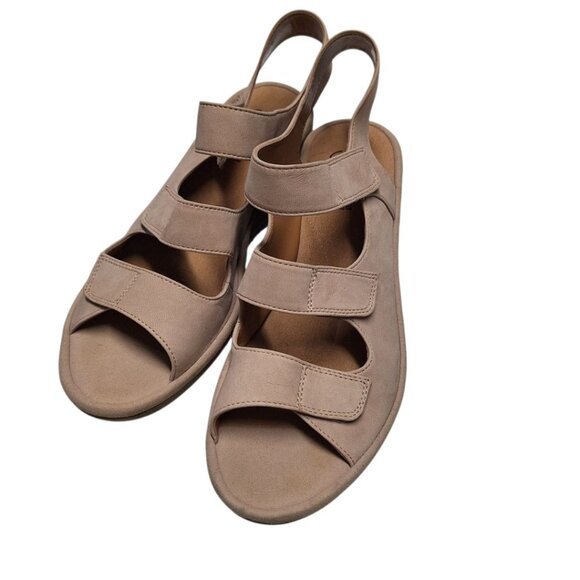 Clarks Soft Cushion Sandal Wedge Shoes Adjustable Straps Womens 9 Wide Beige - Picture 1 of 8